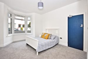 Super 5 Bed All Ensuite Professional HMO For Sale